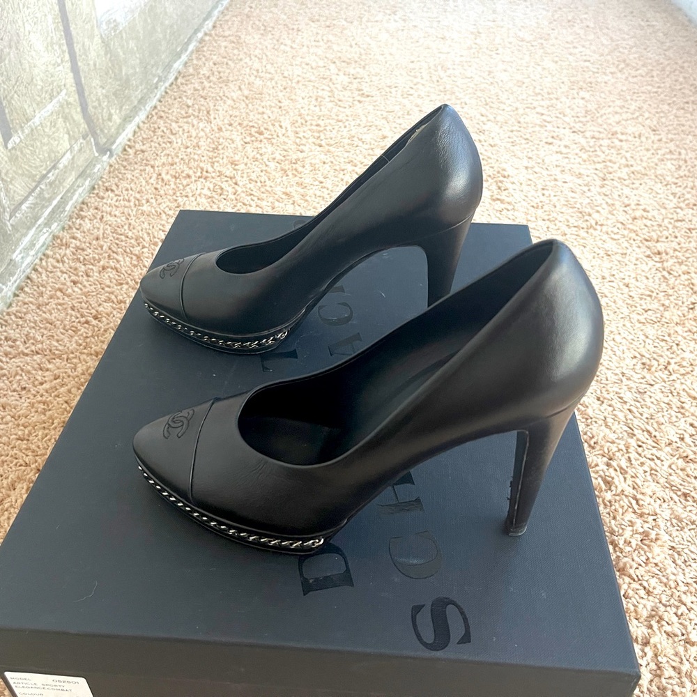 Chanel pumps in size 40